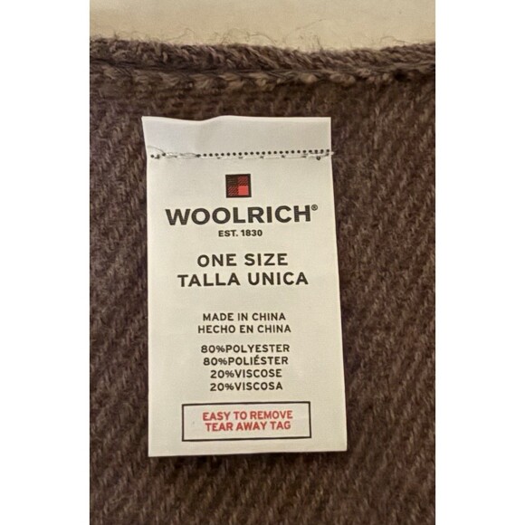 Ladies Woolrich Berry Gray Mauve Plaid Soft Fringed Machine Washable Cape OSFM - Picture 3 of 4